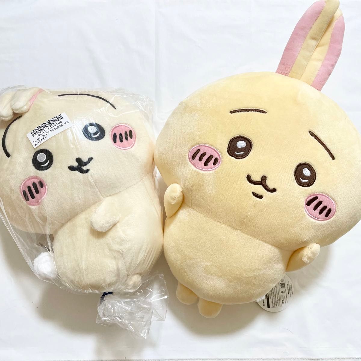 ちいかわ【うさぎ 2体セット】おしりふりふり 入れ替わってる ちいかわ【うさぎ 2体セット】おしりふりふり 入れ替わってる