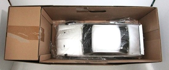 ■【美品】京商 1/10 EP 4WD フェーザーMk2 FZ02 日産 スカイライン 2000GT-R (KPGC10) チューンド・バージョン シルバー KYOSHO ラジコンの画像4