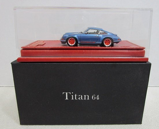 ■ Titan64 1/64 Singer 911 (964) クーペ 　アイスブルーメタリック MAKE UP ミニカー_画像1