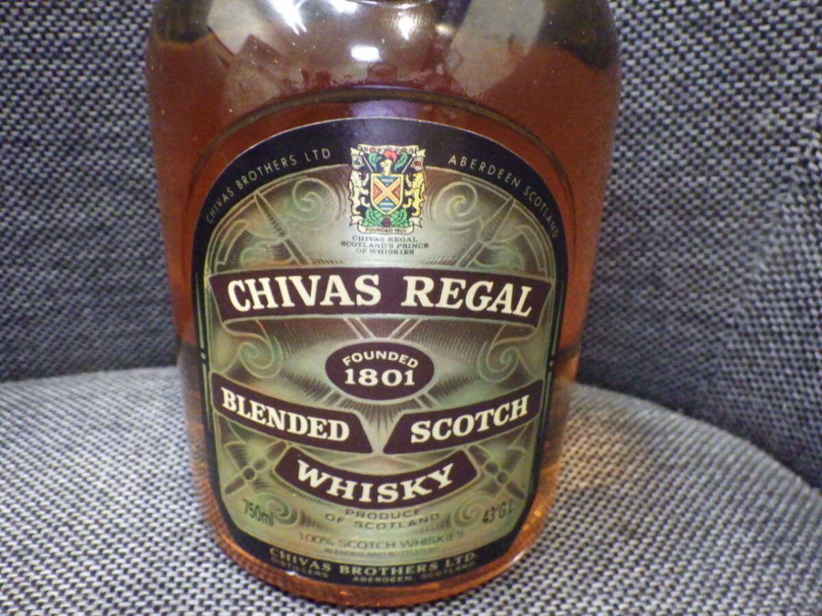 CHIVAS REGAL シーバスリーガル 12年 スコッチウイスキー 750ｍｌ43% 箱付きの画像2