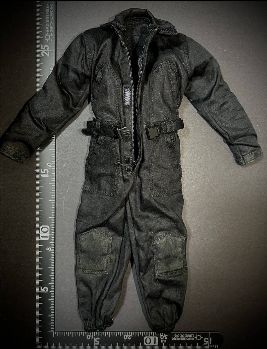値上げ予定】DAMTOYS製 模型 1/6 スケール 男性 フィギュア用 装備 衣装 服 ツナギ 作業服 ブラック 黒 (未使用 - 軍服、洋服 値上げ予定】DAMTOYS製 模型 1/6 スケール 男性 フィギュア用 装備 衣装 服 ツナギ 作業服 ブラック 黒 (未使用 - 軍服、洋服
