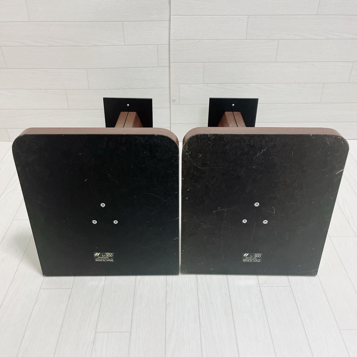 sansui サンスイ スピーカースタンド L-300 ペア 木目 美品 sansui サンスイ スピーカースタンド L-300 ペア 木目 美品