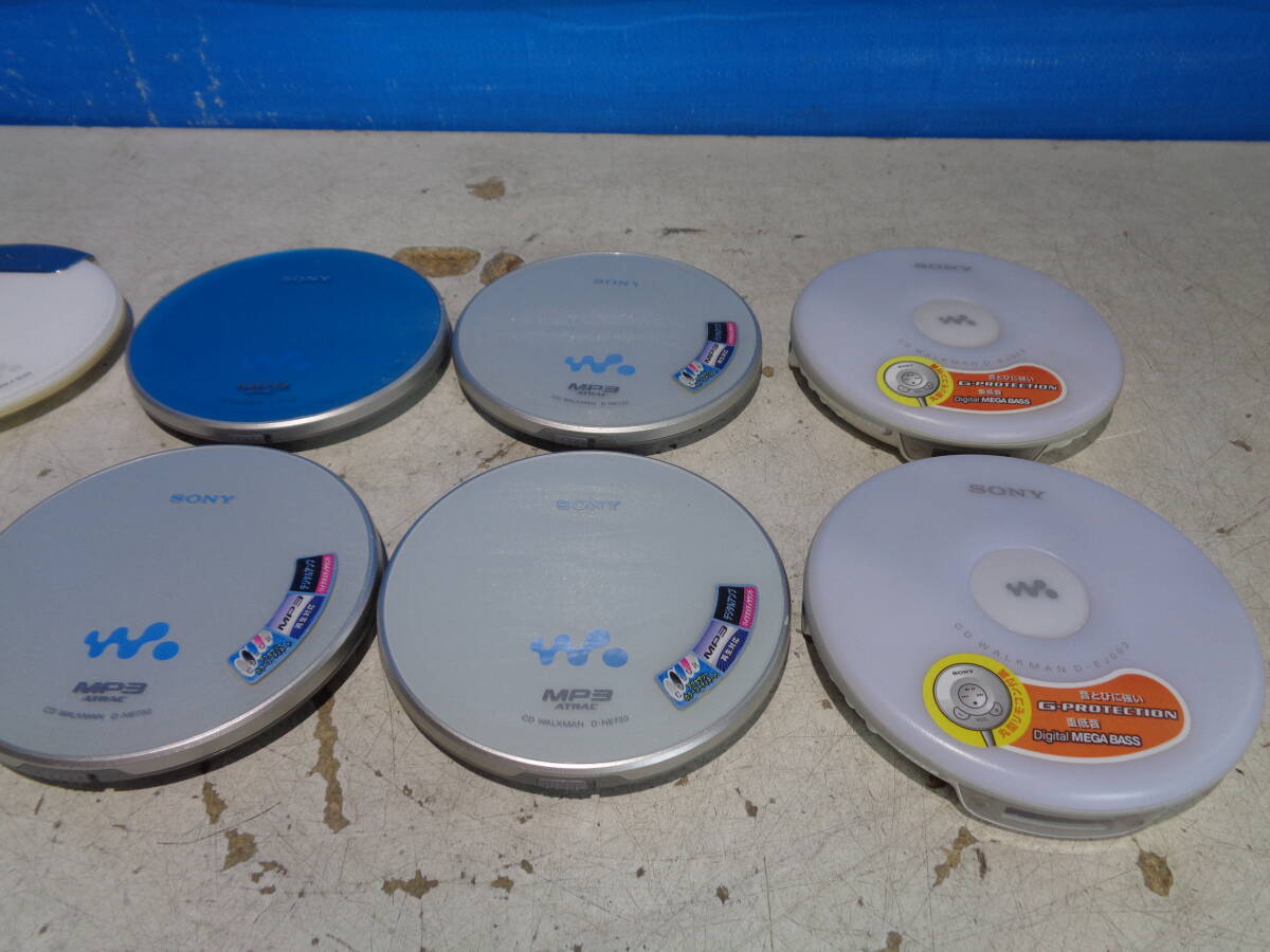 SONY CD WALKMAN 色々 まとめて 10個 D-NE730x7 NE820x1 NJ002x2 ジャンクの画像3