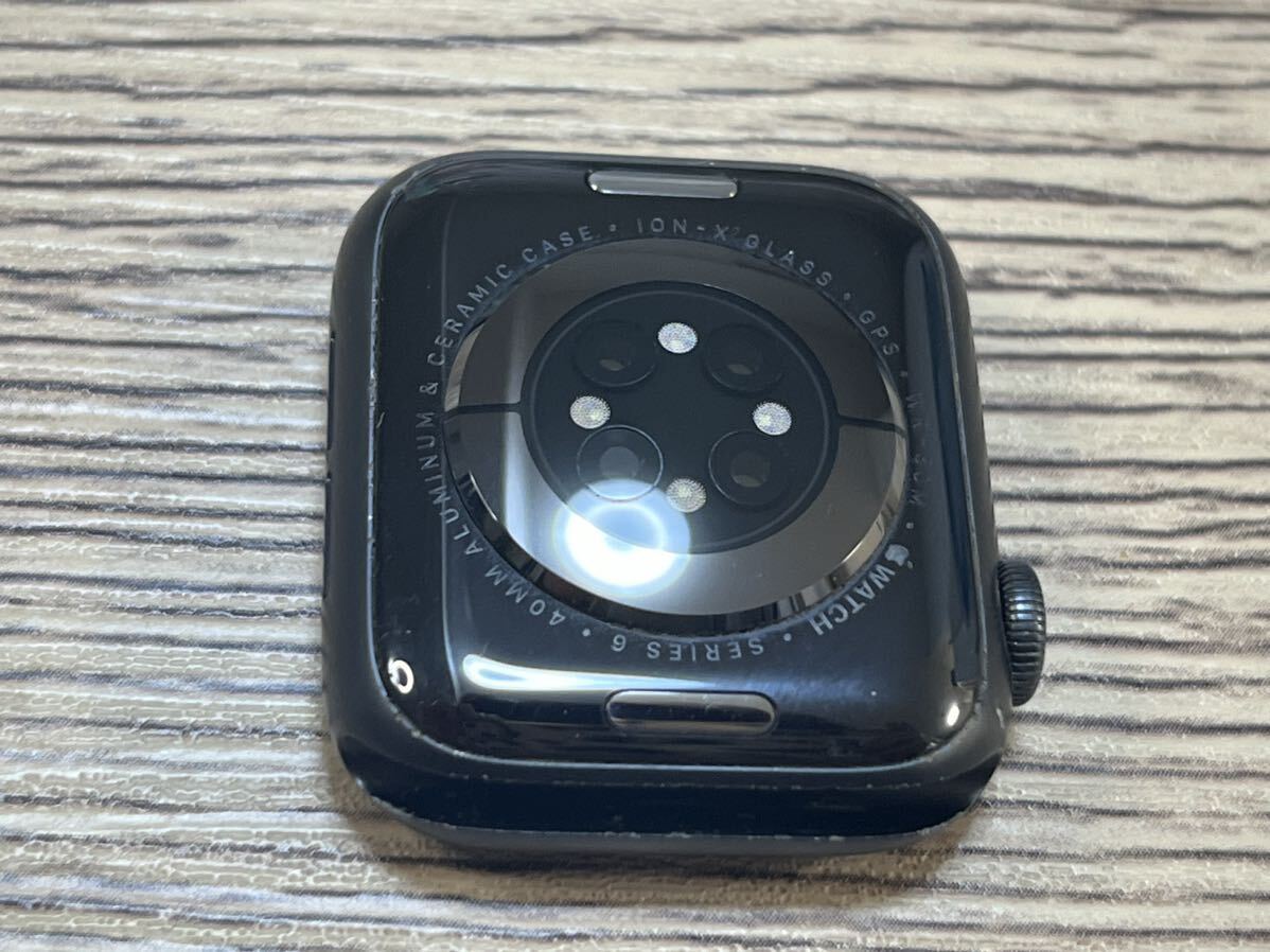 Apple Watch Series 6 GPS модель 40mm MG133J/A Apple часы серии 6