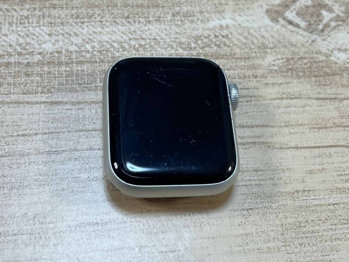 Apple Watch Series 6 GPSモデル MG183J/A 40mm シルバーアルミニウム アップルウォッチ シリーズ６の画像3