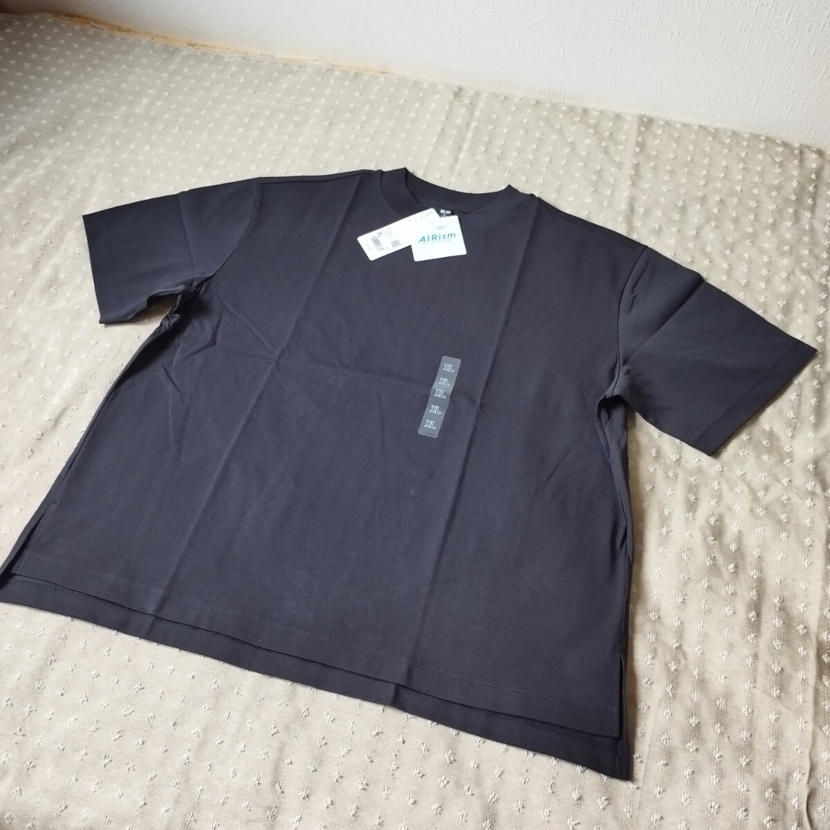 未使用 タグ付 ユニクロ UNIQLO エアリズム コットンT 黒 ゆったりシルエット XL 半袖 Tシャツ●色size違い有●ネコポス 送料無料の画像1