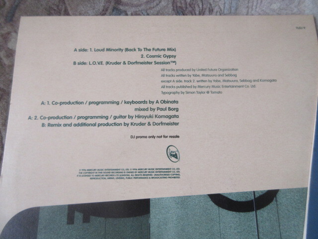 2枚 10インチアナログレコード盤 UNITED FUTURE ORGANIZATION 「LOUD MINORITY」TAKING LOUDの画像2