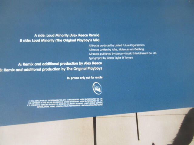 2枚 10インチアナログレコード盤 UNITED FUTURE ORGANIZATION 「LOUD MINORITY」TAKING LOUDの画像3