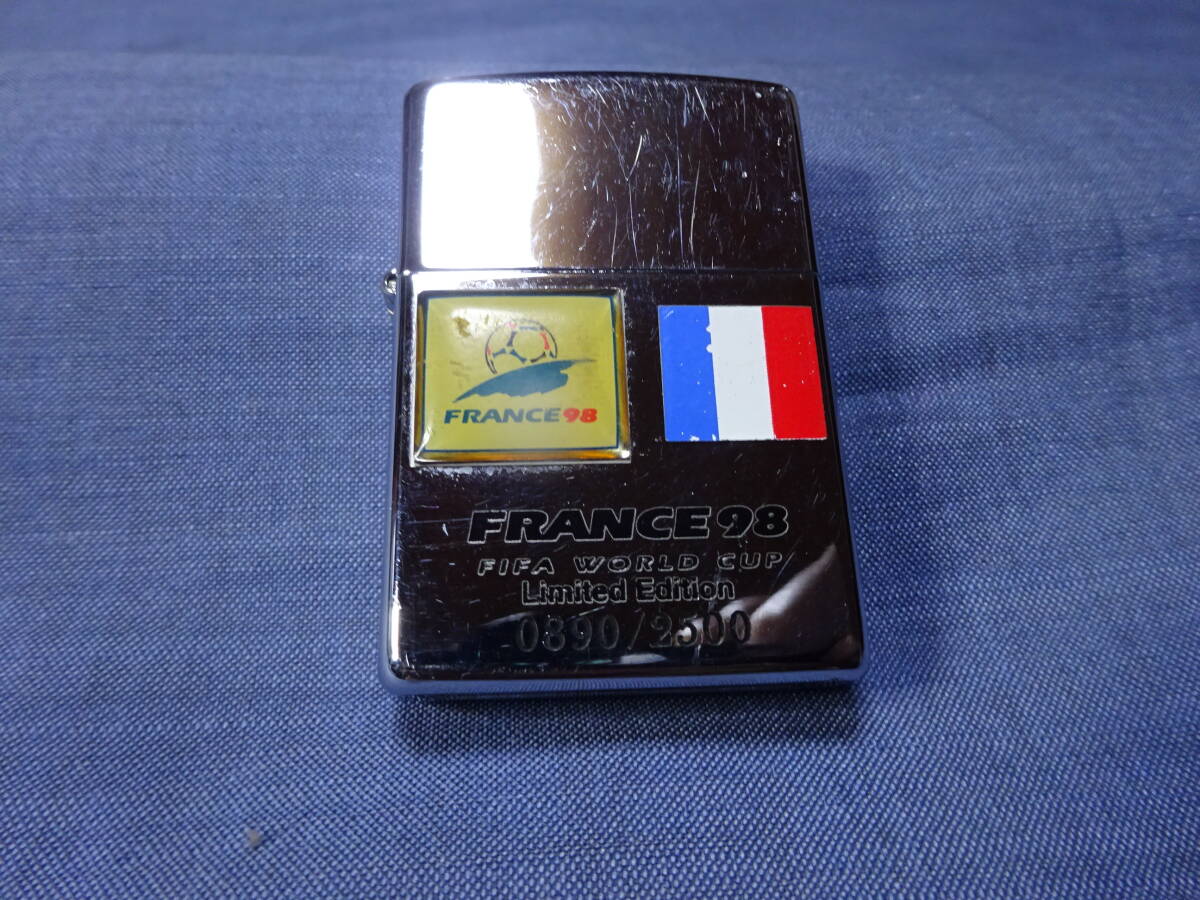 Zippoジッポ　FIFA WORLD CUP FRANCE 98　サッカー ワールドカップ フランス　喫煙具/オイルライター_画像1