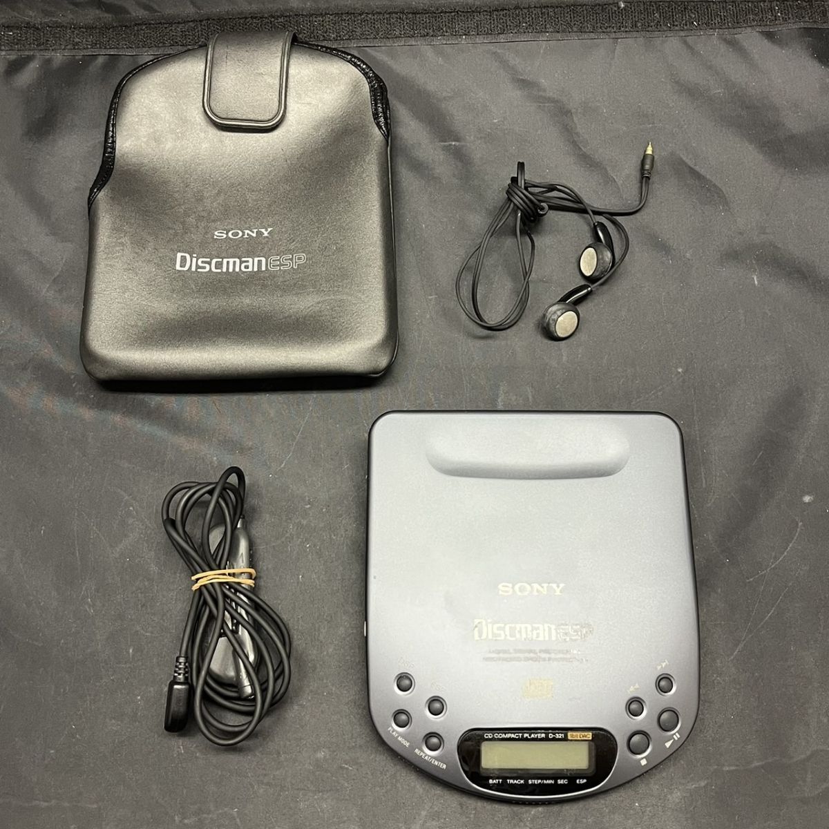 W116-I57-1526 SONY Sony DISCMAN disk man ESP CD compact player D-321 audio equipment electrification has confirmed 