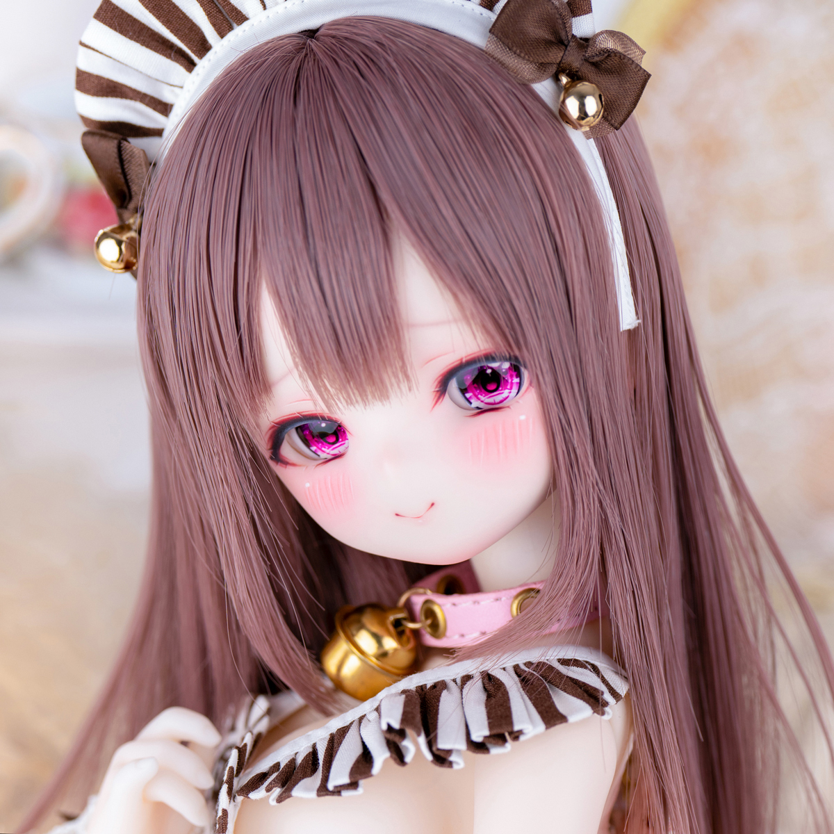 M&W ★DDH-01(セミホワイト肌)カスタムヘッド+レジンアイ2種★※ソフビ難ありの画像1