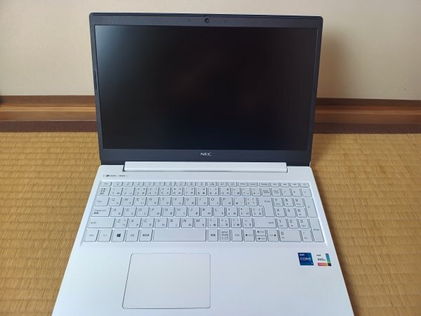 【送料無料】 NEC LAVIE Direct N15 (PC-GN287JGAS) Windows11Home Corei7-1165G7 SSD500GB メモリ8GB 引き上げ品 中古動作品 ①_画像4