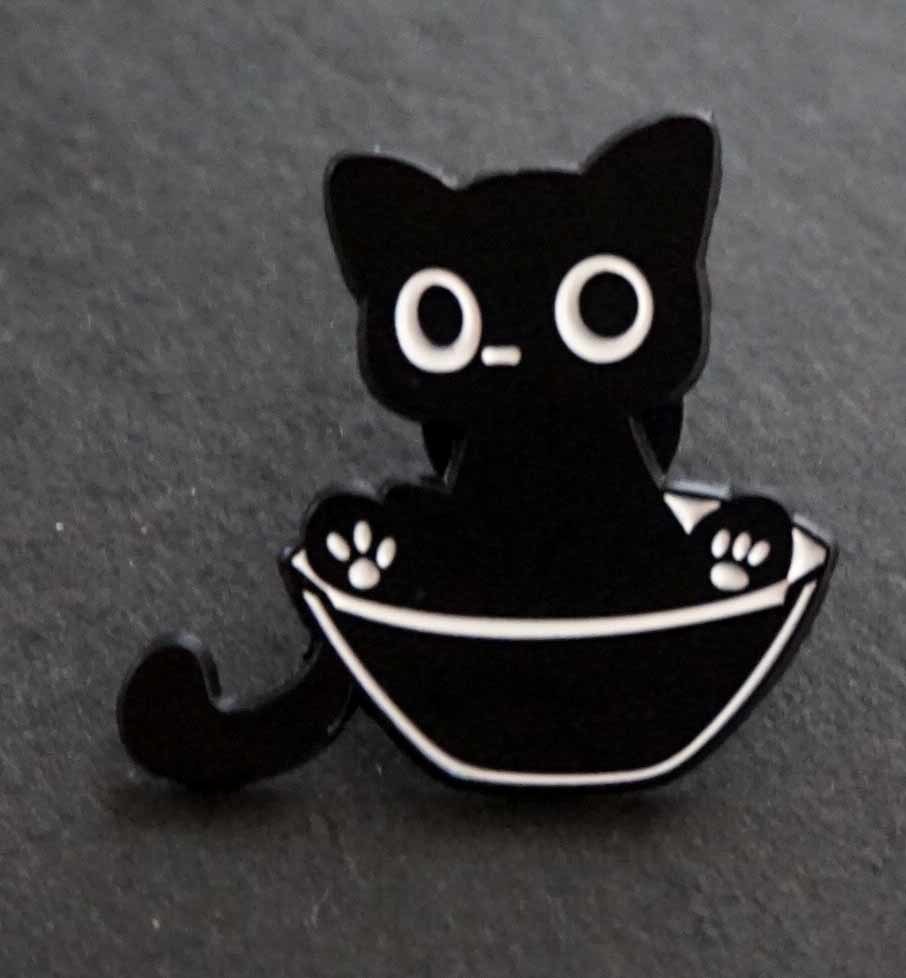 PIN『黒茶碗風呂猫』開運■ 新品 『風呂猫』萌猫.ネコ ■ねこ好き キャット■ピンバッジ ■おしゃれ ファッション ラッキーアイテム 開運■_画像1