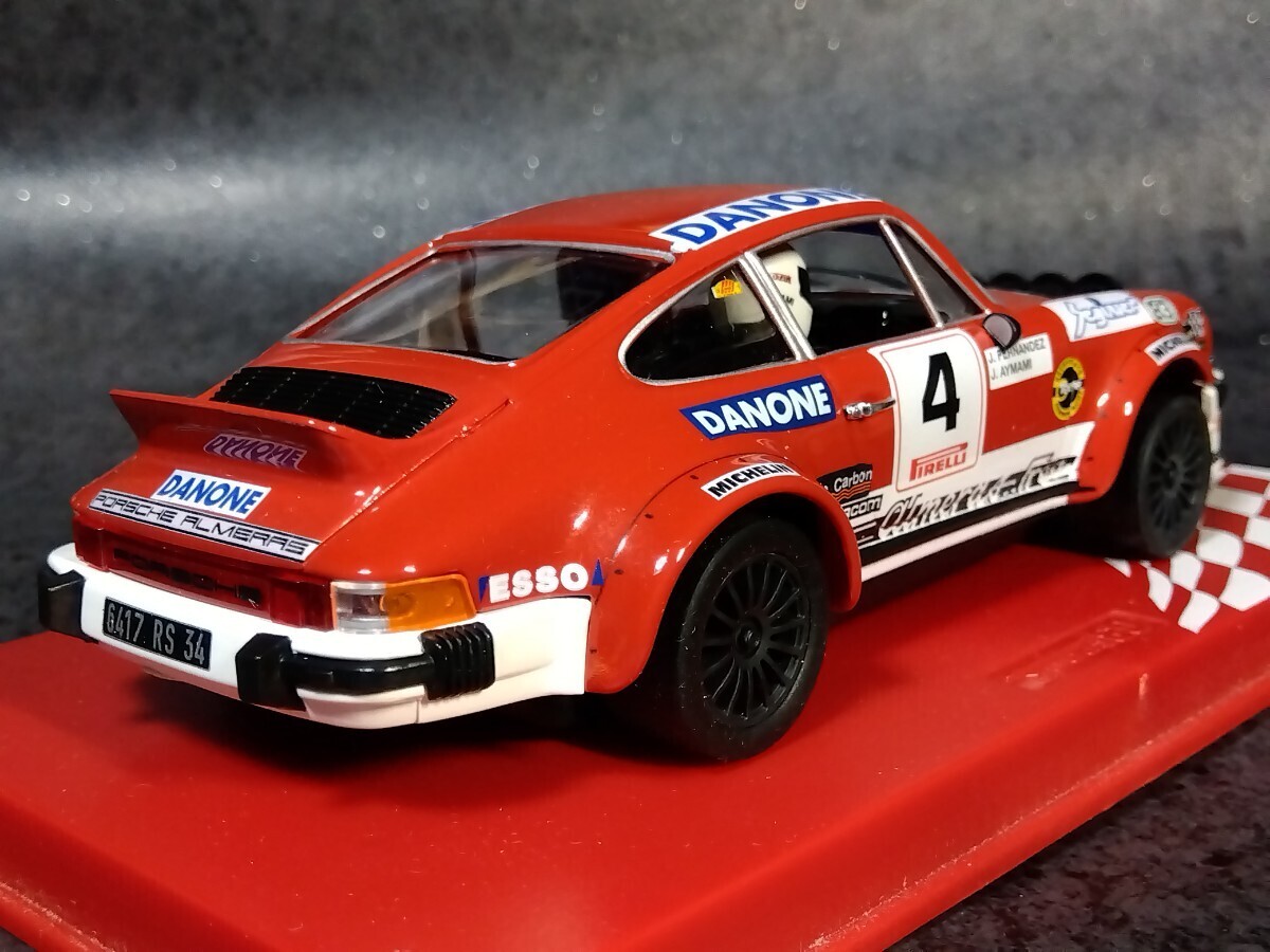 スロットカー 1/32 フライ レーシングシリーズ ポルシェ 911SC 1979年 ラリー2000ビラへス 出走車仕様の画像2