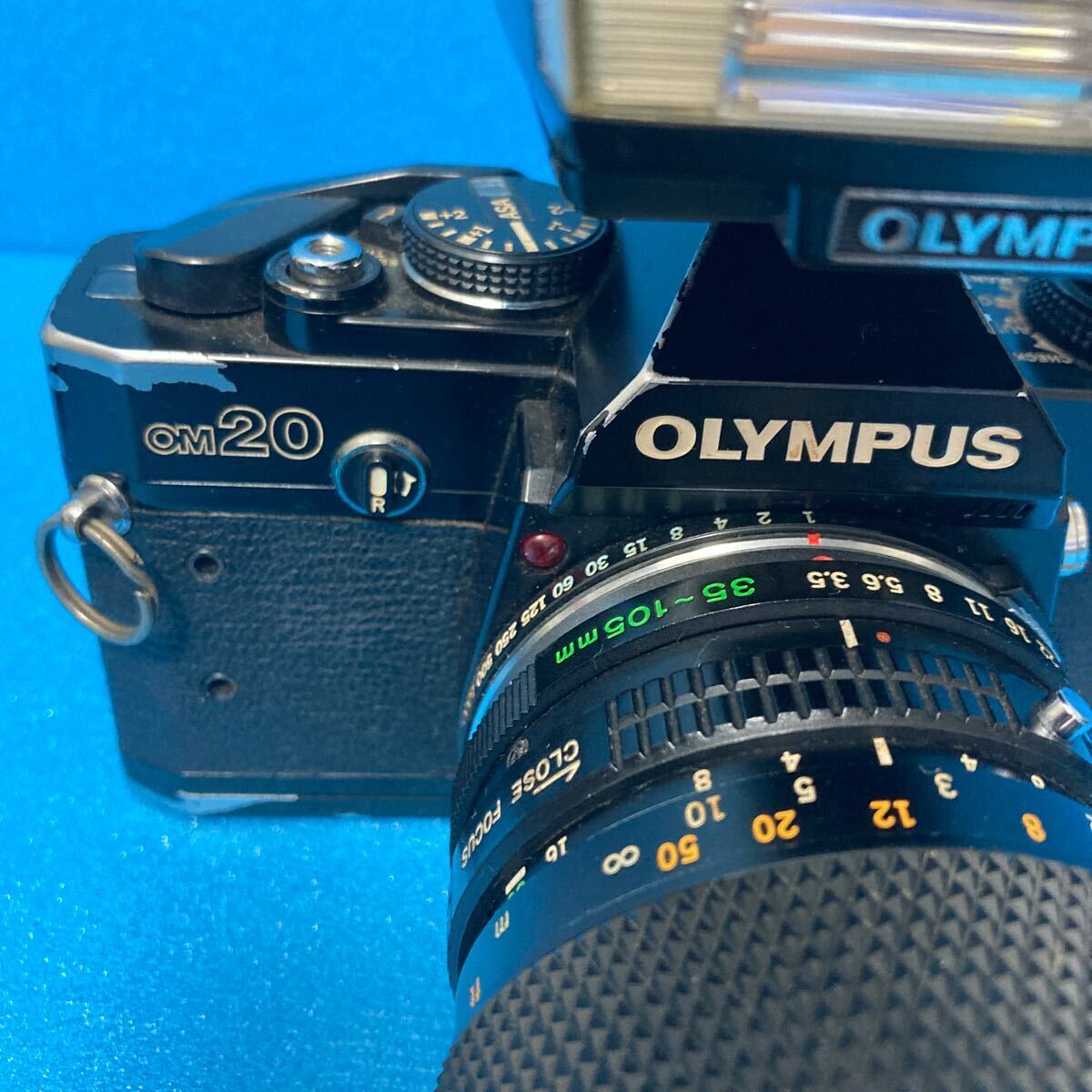 【1円スタート】OLYMPUS OM20 オリンパス フィルムカメラ  OM-SYSTEM ZUIKO 35-105mm  RMC Tokina 35-105mm レンズ2本付き【1スタ】の画像3