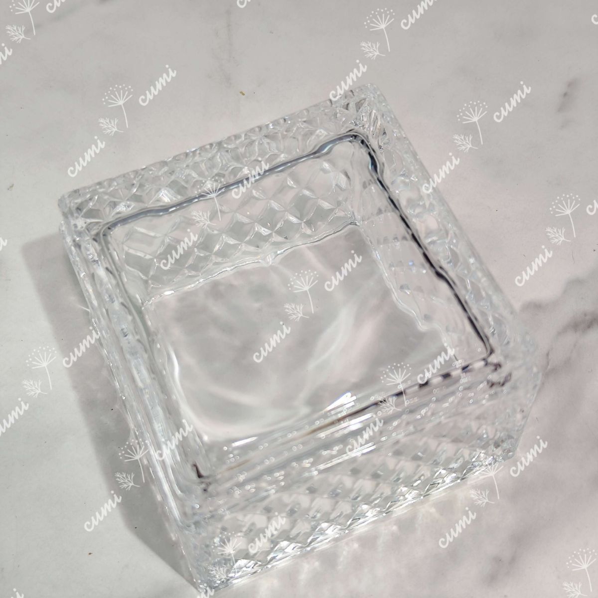 小物入れ 蓋付き エレガント 瑠璃 ガラス製 透明 高級 インテリア プレゼント おすすめ 人気 デザイン 玄関 リビング 記念日 北欧 _画像6