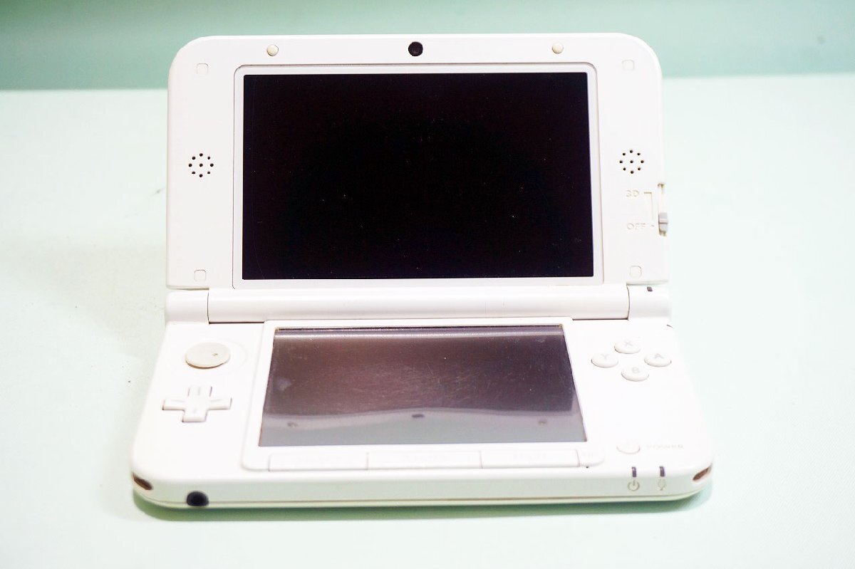 【質Banana】ジャンク!!! Nintendo/任天堂 3DSLL ポータブルゲーム機 ホワイト 部品取りに♪.。.:*・゜の画像2