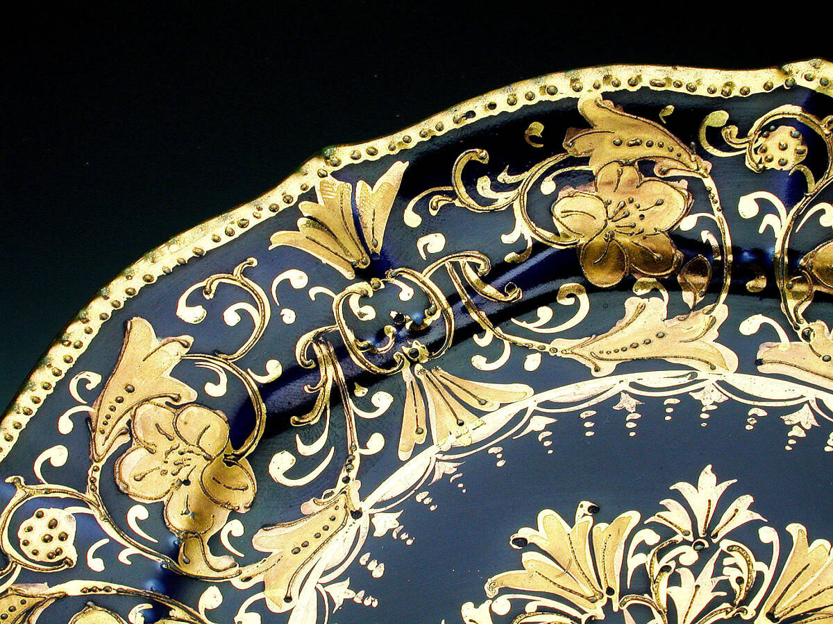 初期オールドノリタケ銘品!! オールドノリタケ・金盛上陽刻藍地華装飾紋飾皿の画像7