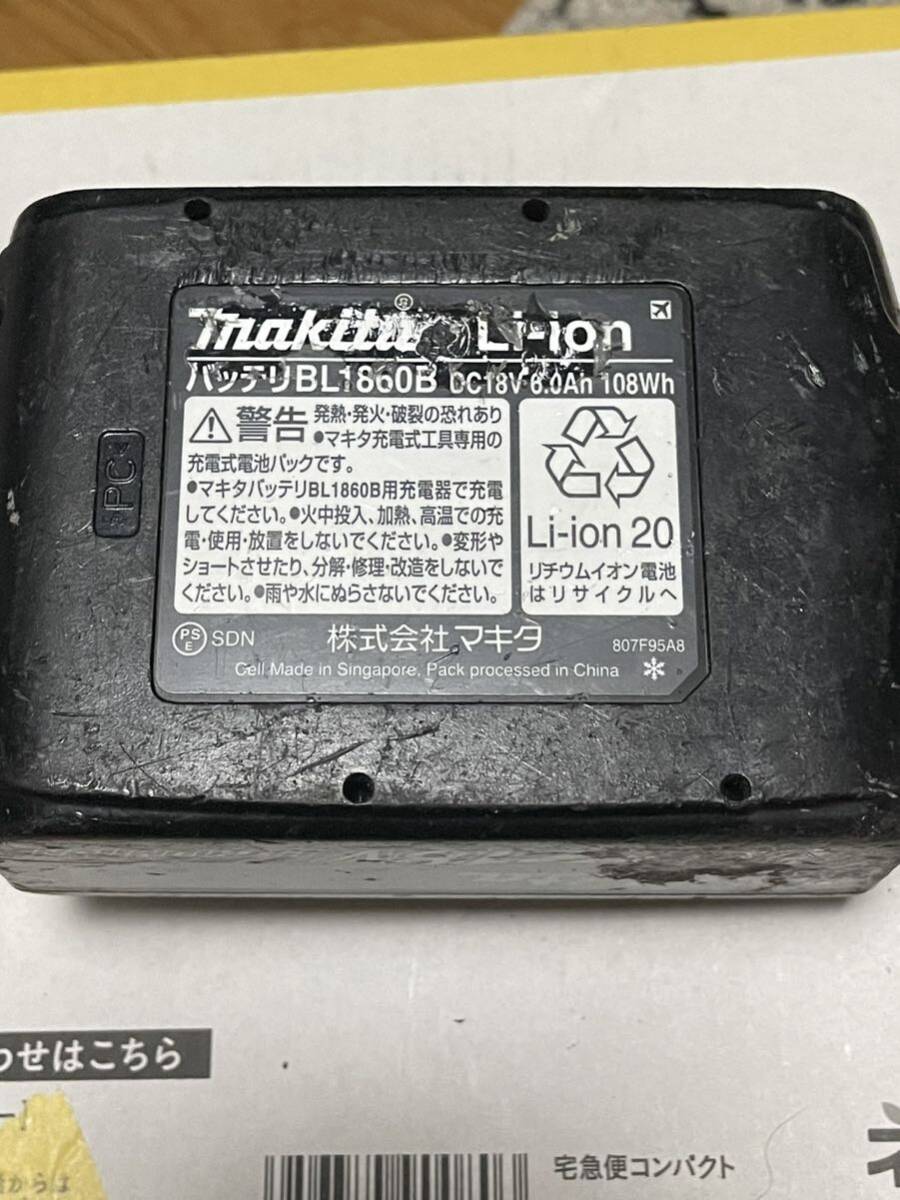 【ジャンク充電不可】makita マキタ BL1860B リチウムイオンバッテリー 18V 6.0Ah の画像3