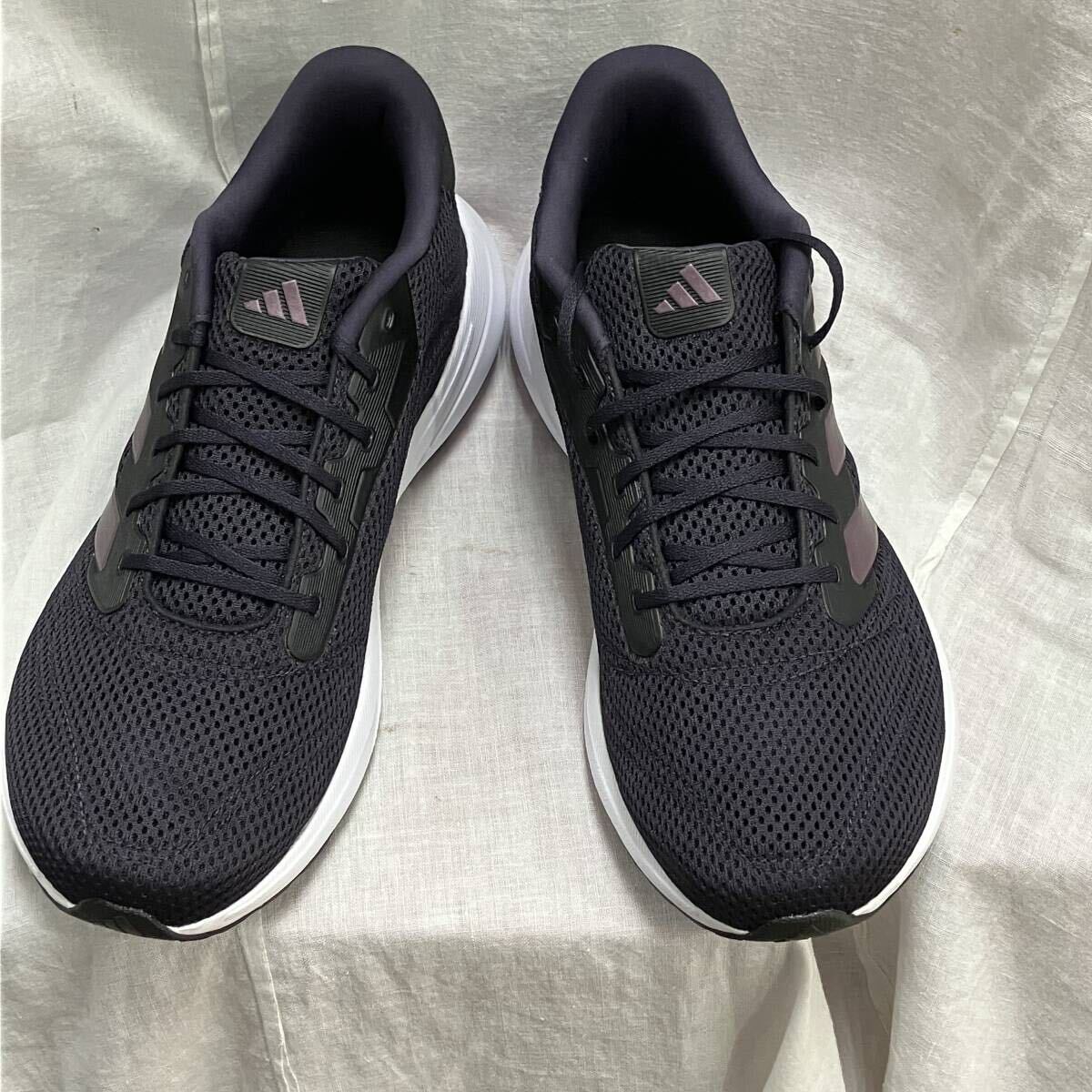 新品未使用品 ★アディダス adidas★メンズ 27.5cm 『レスポンス ランナー』黒ブラック ジョギング・ランニングシューズ IG1398_画像2