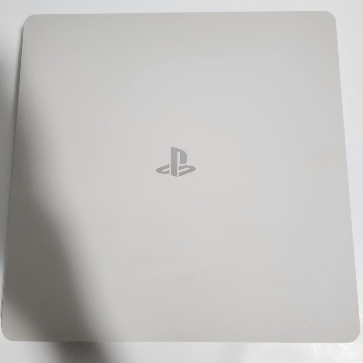  beautiful goods SONY Sony PS4 body CUH-2100A 500GB Glacier White PlayStation