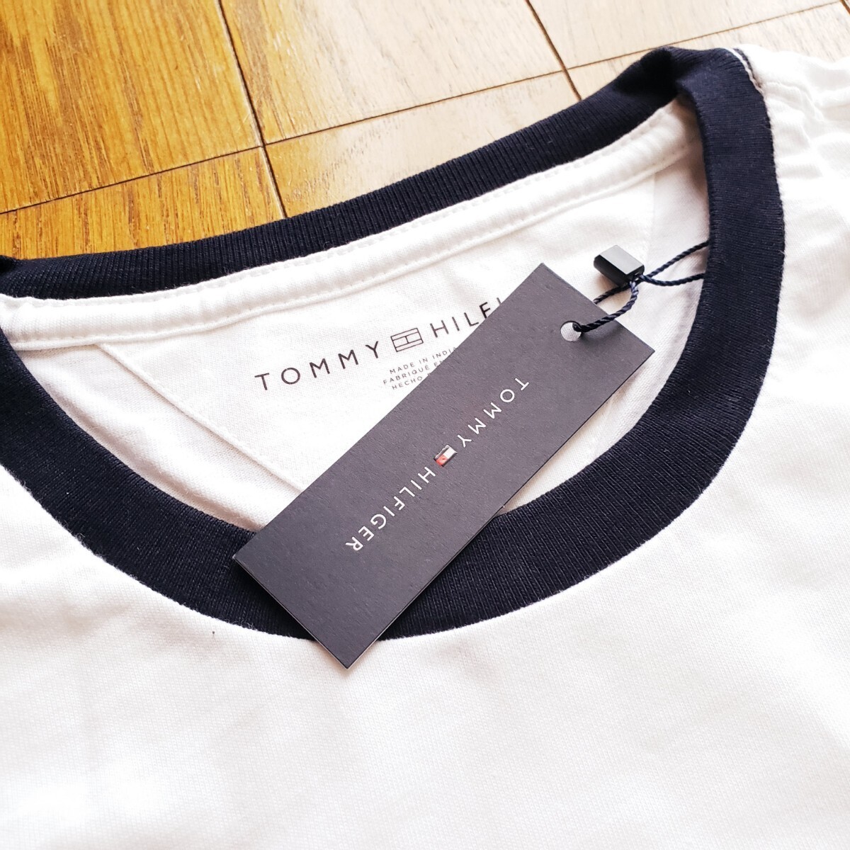 【新品】TOMMY HILFIGER Lサイズ ロンT フラッグロゴ ロングスリーブ Tシャツ ホワイト トミーヒルフィガー 長袖の画像3