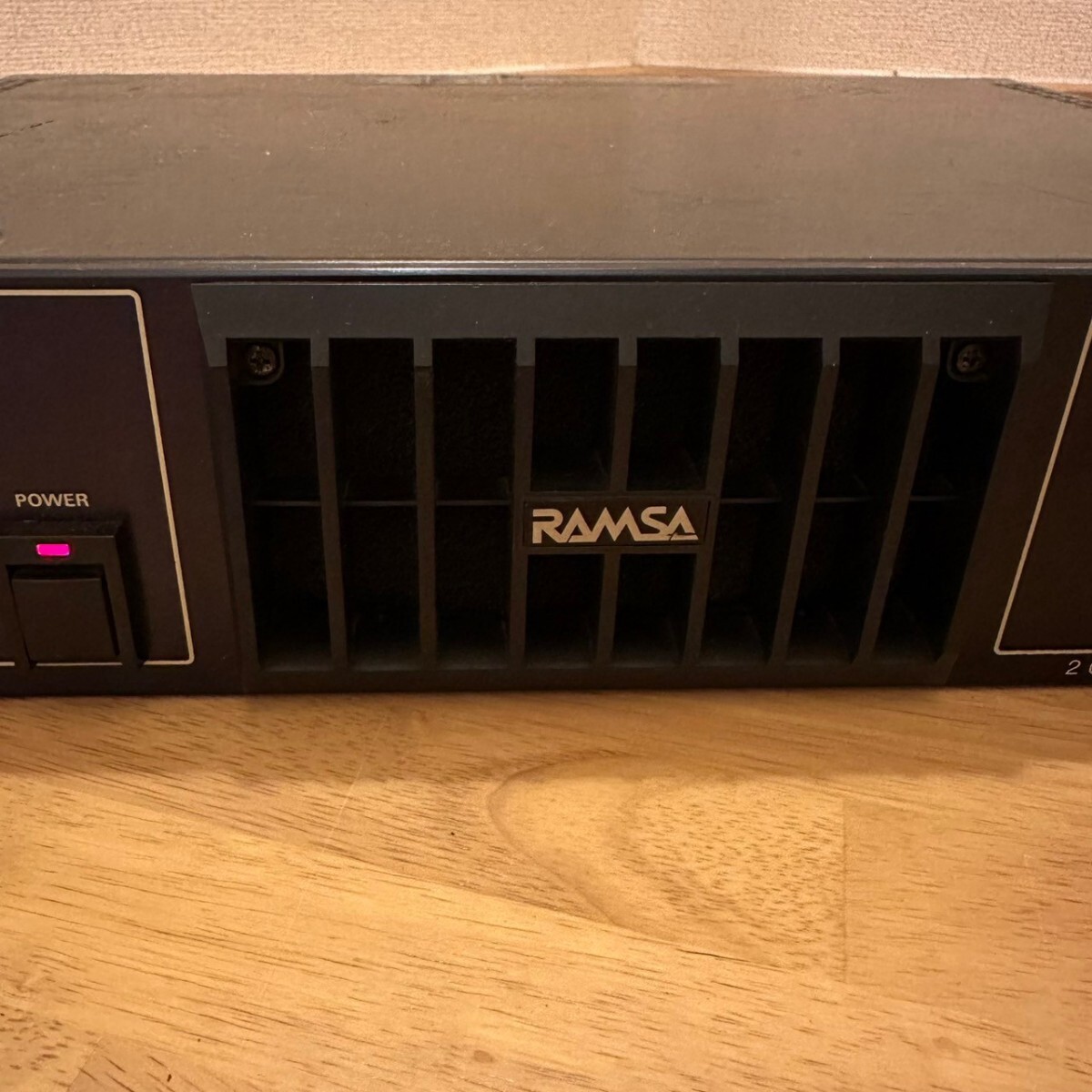 National ナショナル RAMSA ラムサ 2チャンネル パワーアンプ WP-9110 通電のみ確認済み【現状品】の画像3