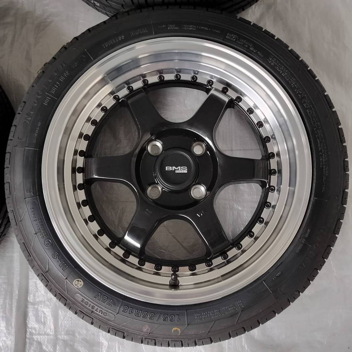 新品 15インチ 6.5J ＋40 4-100 ブラック タイヤ付4本SET 165/55R15 カスタム チューナーサイズ (W2315-0)の画像4