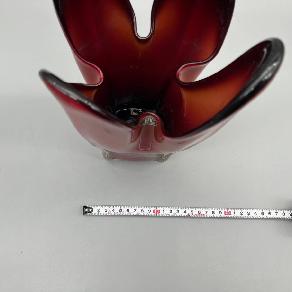 【1円出品】 マルテイグラス 花瓶 フラワーベース フラワーアレンジメント レッド系 赤 おしゃれ 個性 独創的の画像8