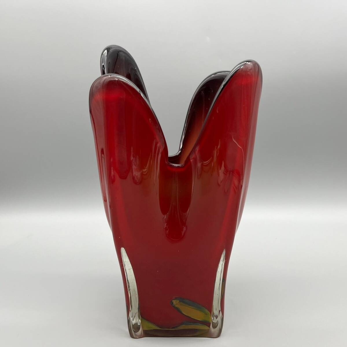 【1円出品】 マルテイグラス 花瓶 フラワーベース フラワーアレンジメント レッド系 赤 おしゃれ 個性 独創的の画像3