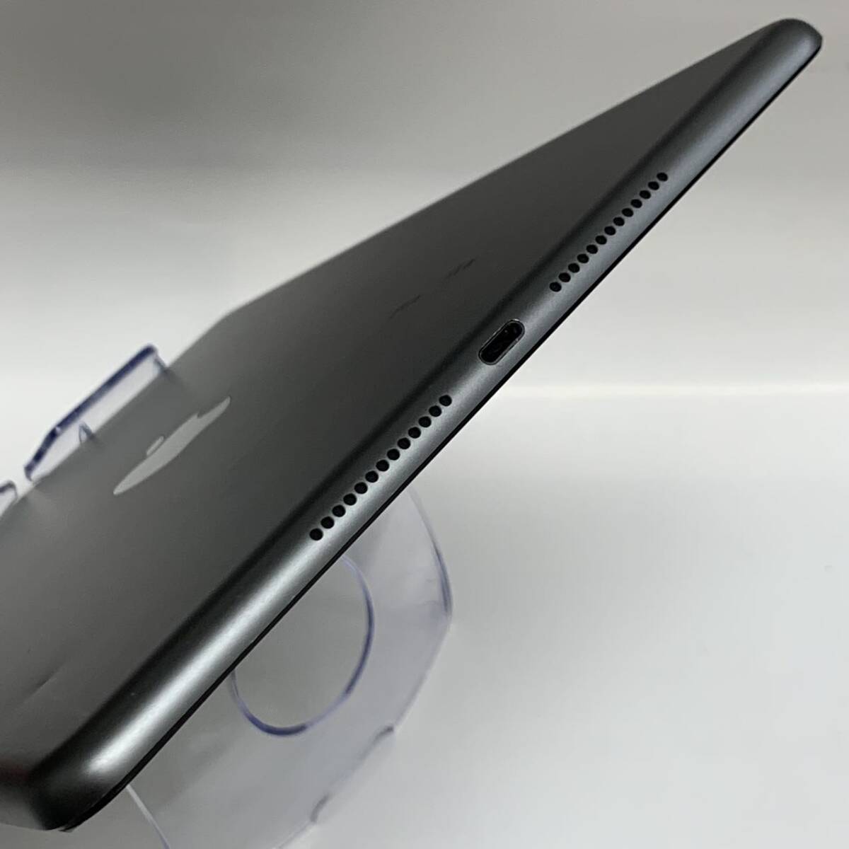 Apple iPad 第9世代 64GB Wi-Fiモデル スペースグレイ バッテリー98％ MK2K3J/A 訳あり品の画像4