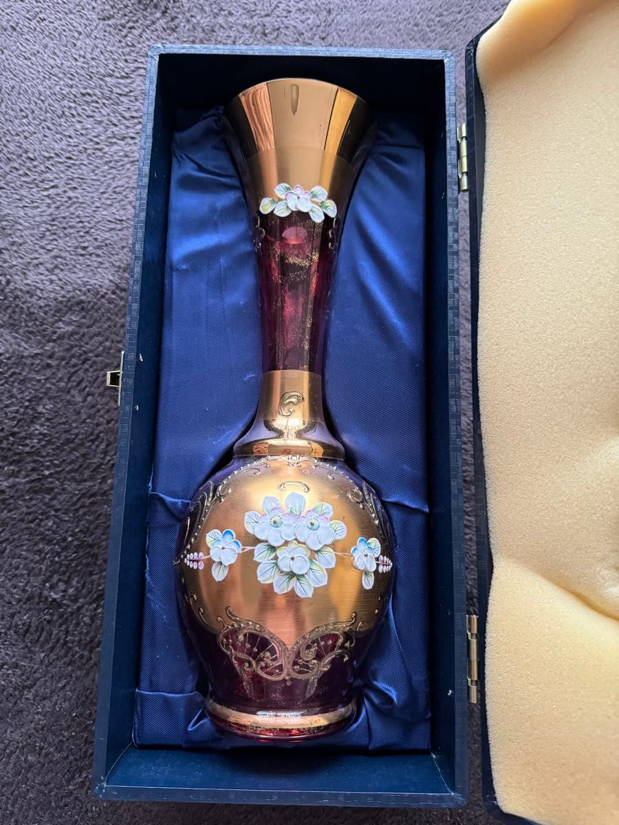 未使用　ボヘミアングラス　花瓶　ボヘミア　化粧箱有り 花瓶 花器 インテリア