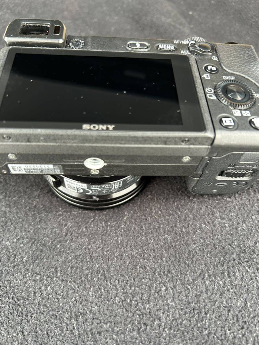 一眼レフカメラ SONY ILCE-6400Lの画像5