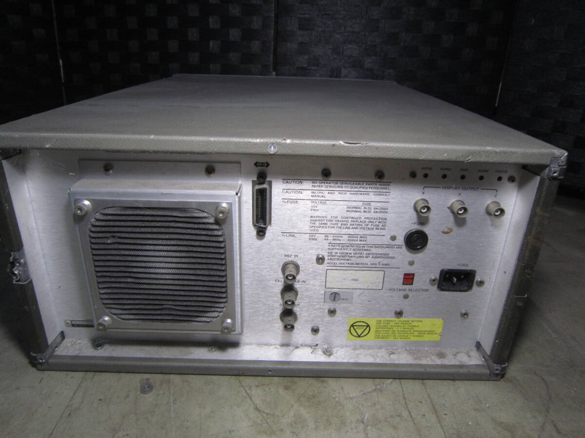 HP 3562A DYNAMIC SIGNAL ANALYZER ダイナミックシグナルアナライザーの画像4