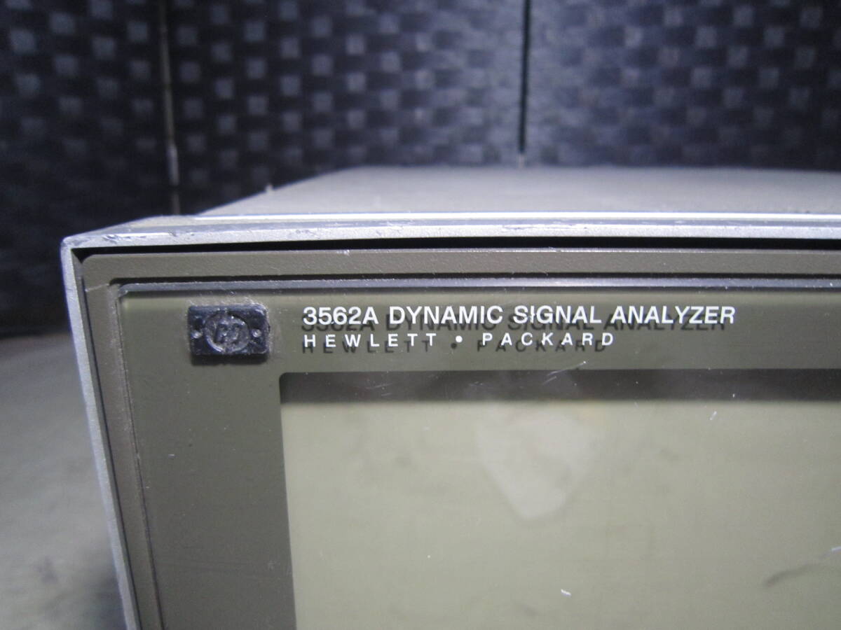 HP 3562A DYNAMIC SIGNAL ANALYZER ダイナミックシグナルアナライザーの画像2