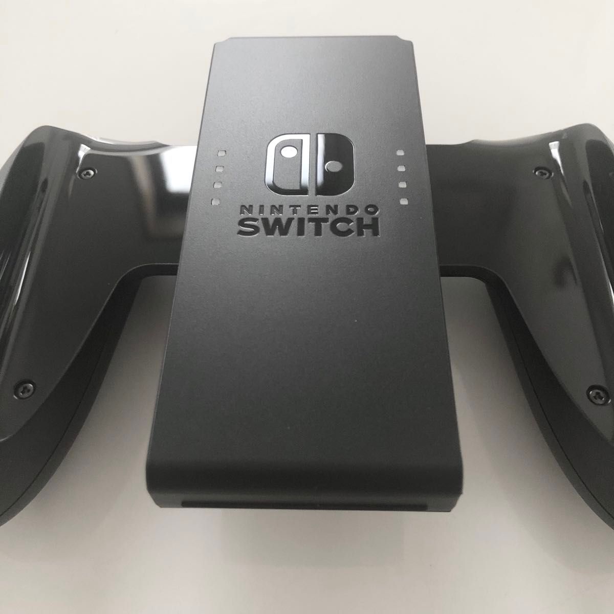 新品 Nintendoswitch Switch ニンテンドースイッチ 有機ELモデル Joy-Conグリップ ジョイコン 純正