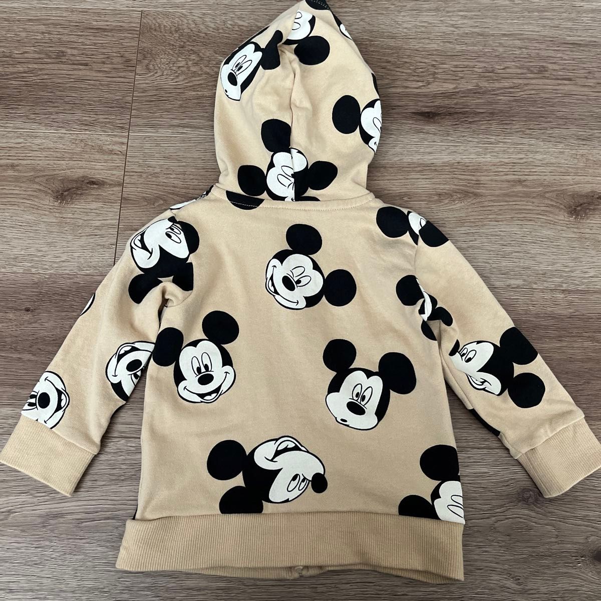 H&Mベビー　ミッキー総柄パーカー　size86 12〜18ヶ月 Disney ジップアップ ディズニー