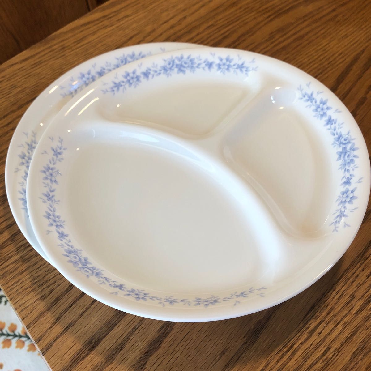 CORELLE ランチ皿　２枚