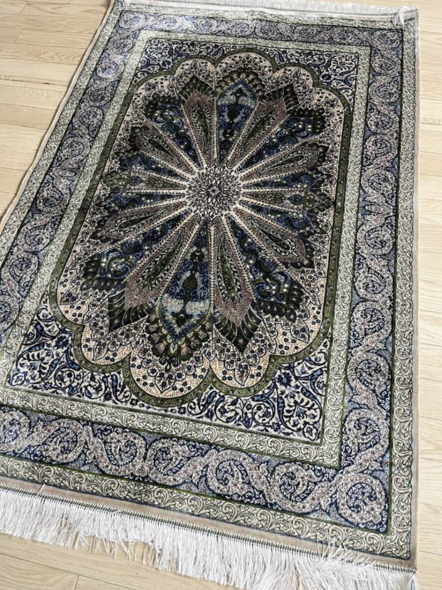イラン産 高級ペルシャ絨毯 総シルク 手織り 最高峰225万ノット 101×152cm #15の画像5