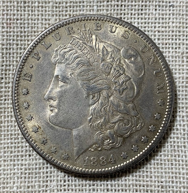 アメリカ銀貨 1884年 モルガンダラー 1ドル 銀貨 重量 約26.7g_画像1