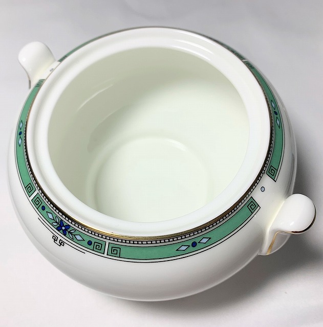 美品！Wedgwood ウェッジウッド JADE シュガーポット 黒壺 廃盤_画像7