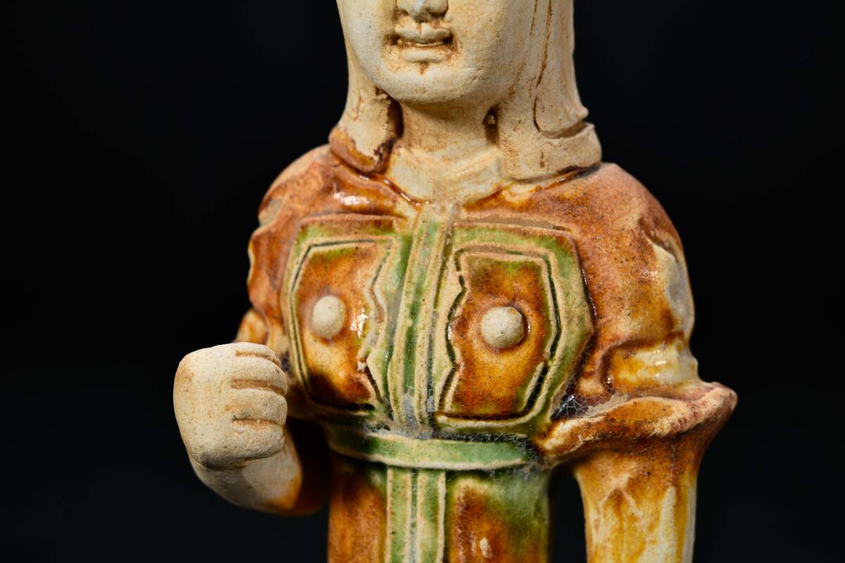 br10389 中国美術 唐三彩 力士立像 人物置物 陶器 中国古玩 高17.4cmの画像6