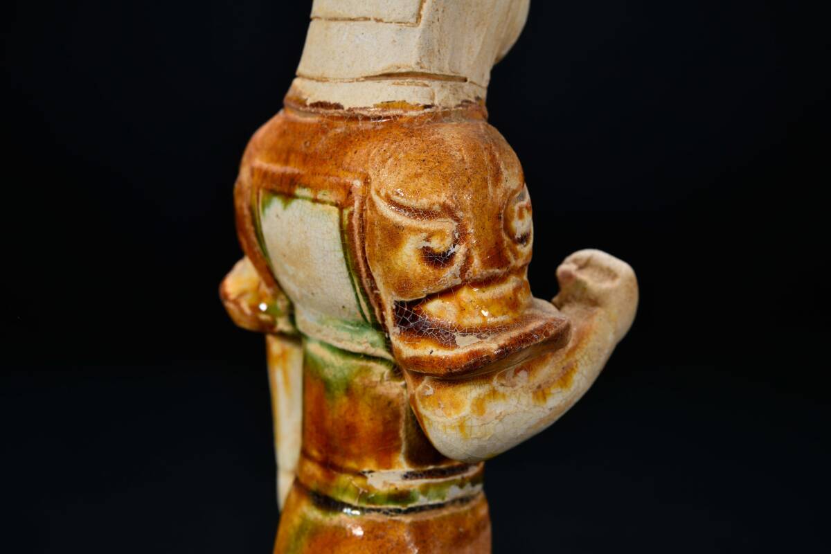br10389 中国美術 唐三彩 力士立像 人物置物 陶器 中国古玩 高17.4cmの画像10