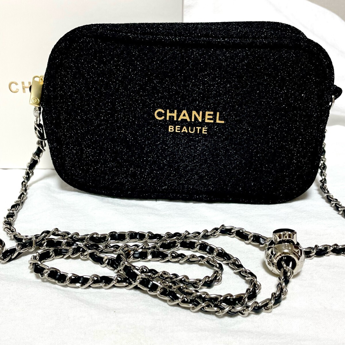 シャネル ノベルティ CHANEL 2way ポーチ ロゴ ショルダー シャネル ノベルティ CHANEL 2way ポーチ ロゴ ショルダー