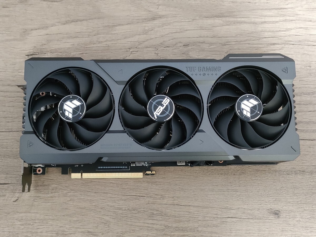 NVIDIA ASUS GeForce RTX4070Ti 12GB TUF GAMING 【グラフィックボード】の画像3