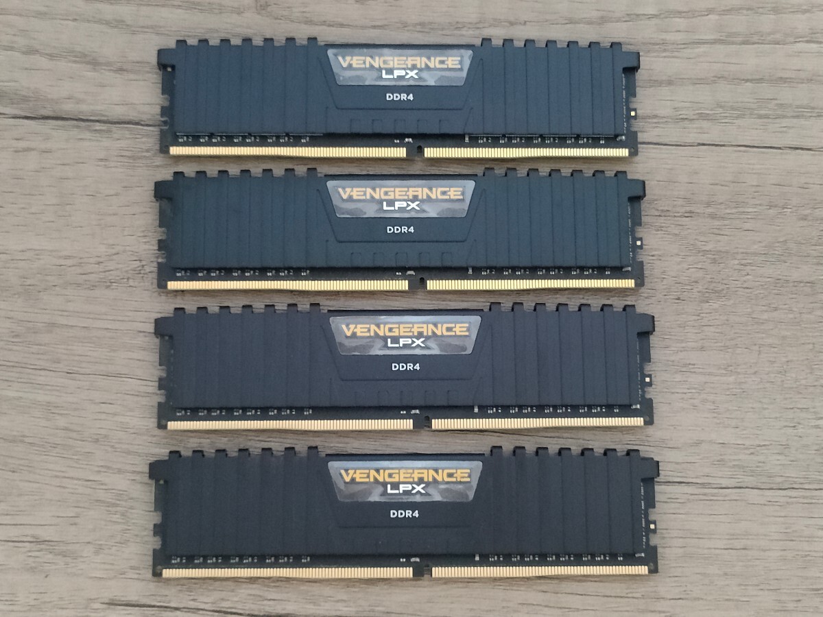 CORSAIR VENGEANCE LPX DDR4 2400MHz 4GB×4枚 計16GB 【デスクトップ用メモリ】の画像3