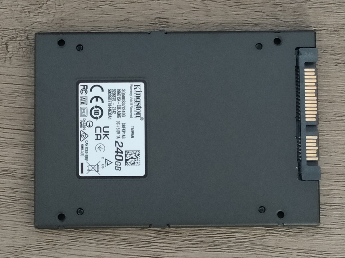 Kingston SQ500S37 2.5inch SATAⅢ Solid State Drive 240GB 【内蔵型SSD】 の画像2