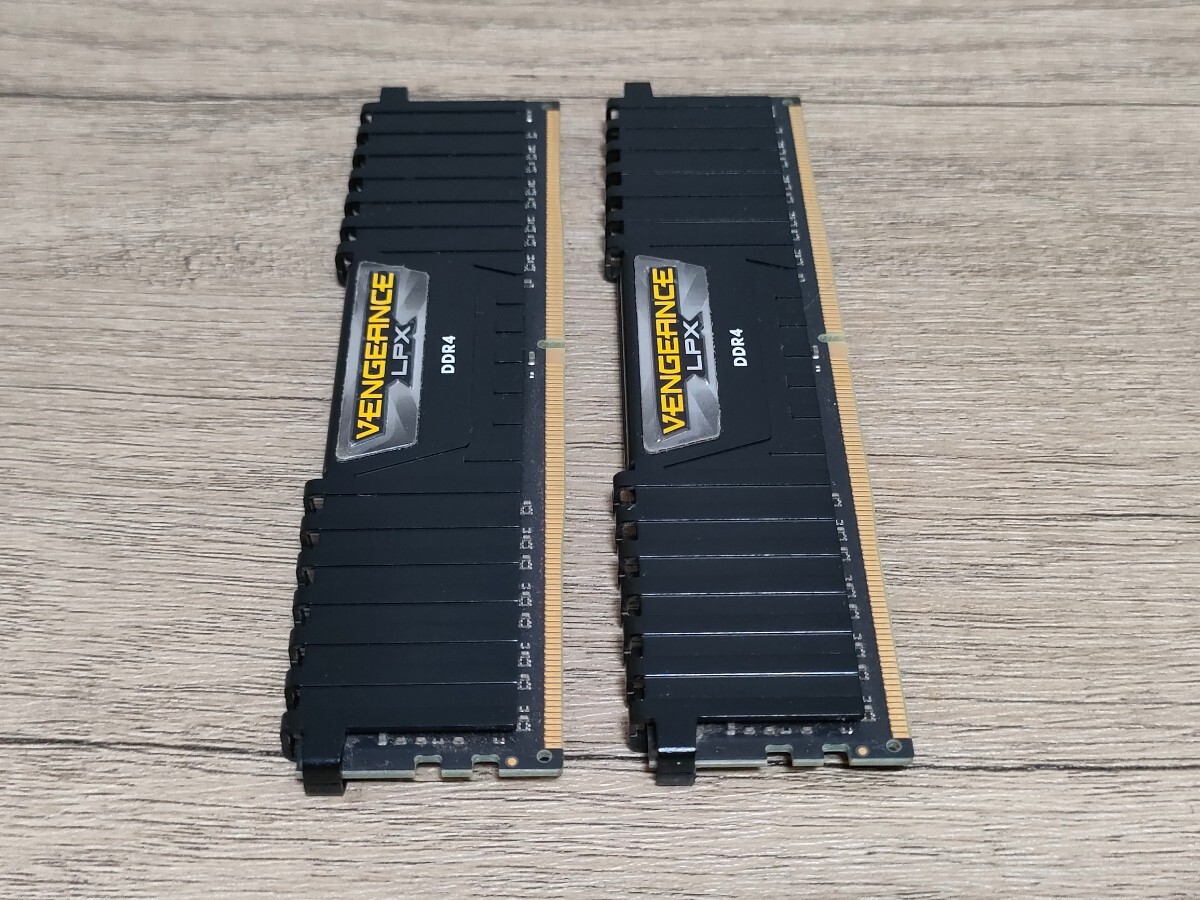 CORSAIR VENGEANCE LPX DDR4 2400MHz 4GB×2枚 計8GB 【デスクトップ用メモリ】の画像8