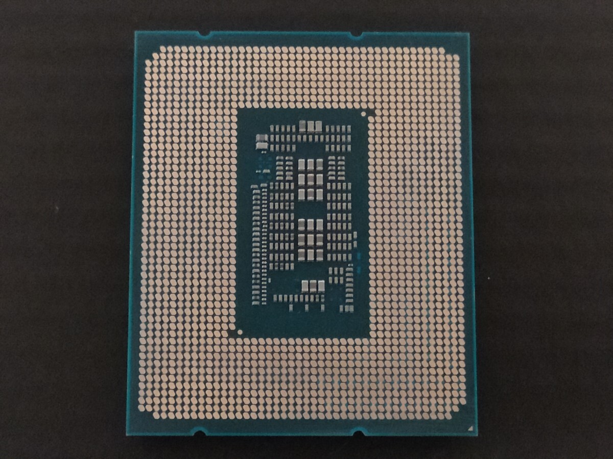 Intel Core i9-12900F 【CPU】