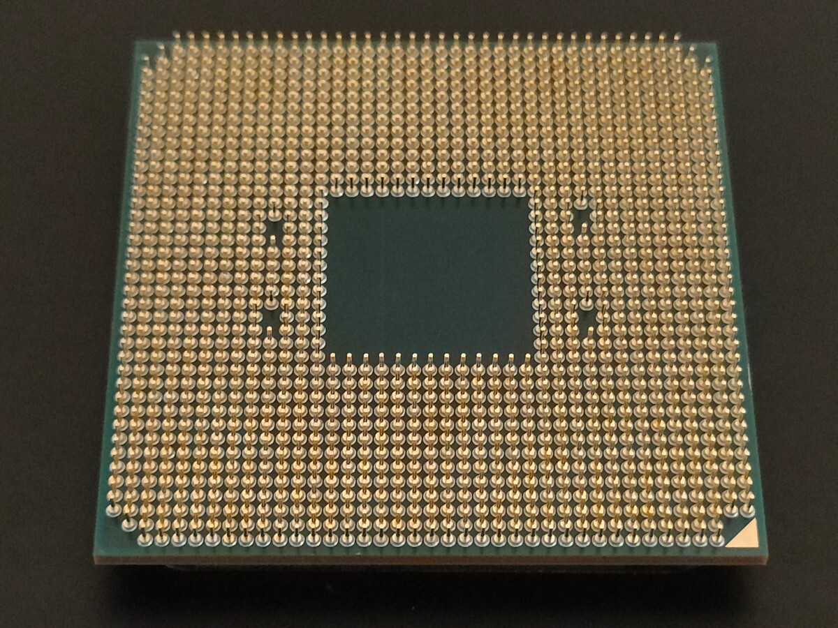 AMD Ryzen7 5700X 【CPU】